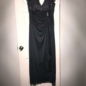 gathered jersey plus size dress with lace bodice